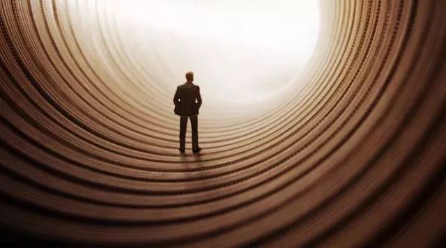 那个写出5000万爆文的小编裸辞了|新媒体人的职场挣扎与突围