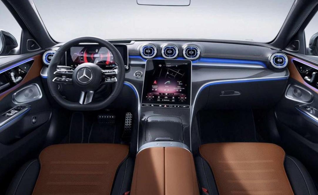 奔驰c级2021款c200l时尚型运动版,全新奔驰c级值得购买嘛