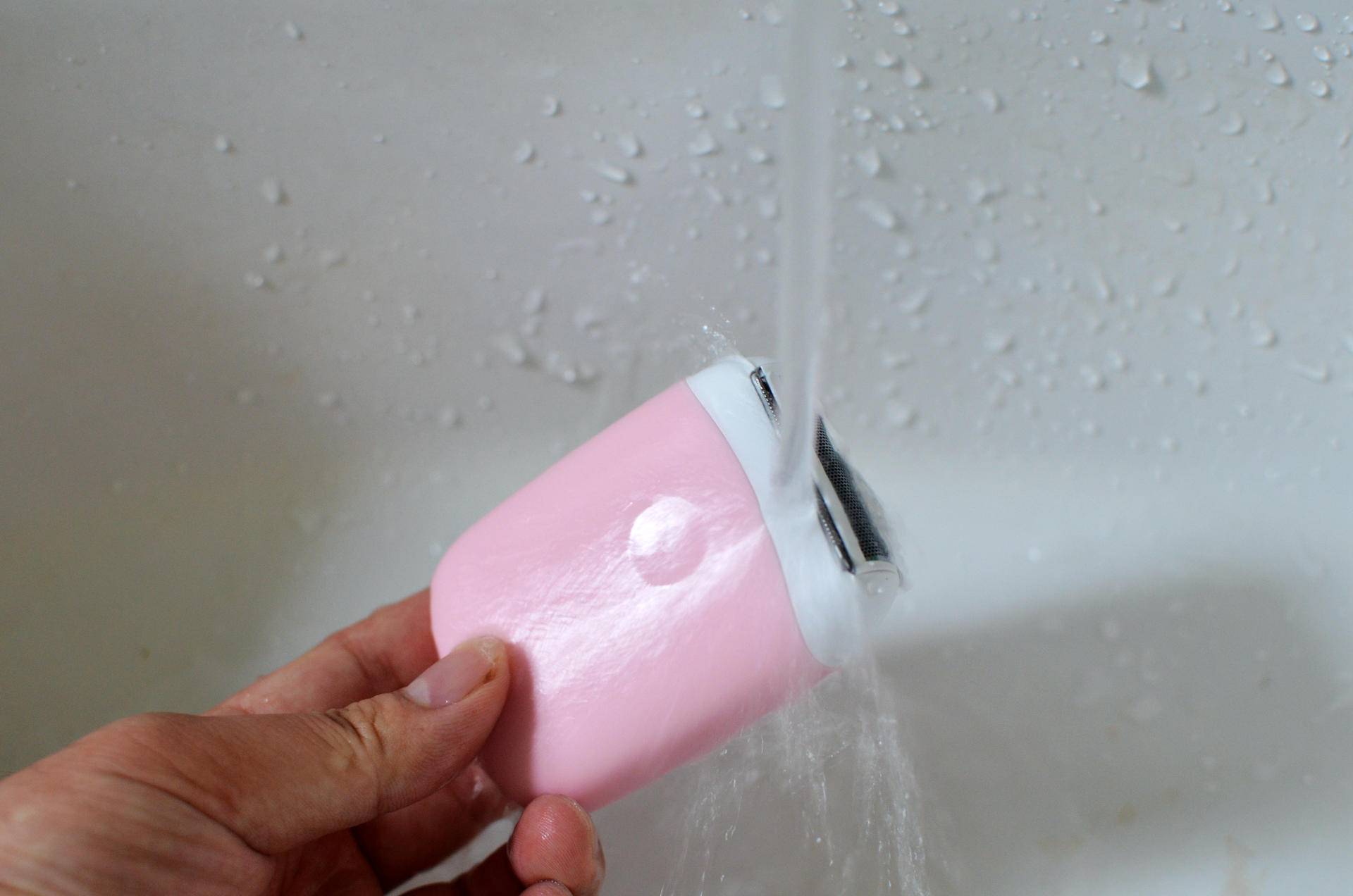 小米电动剃须刀和须眉剃须刀对比,小米须眉灵动三刀头剃须刀评测