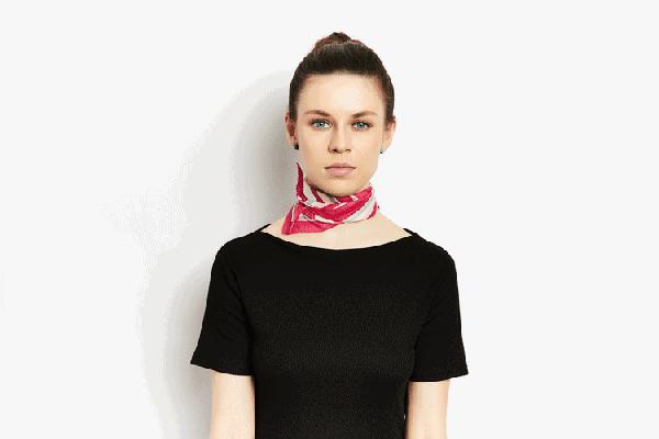 丝巾系法不包头,丝巾配无领衬衫系法