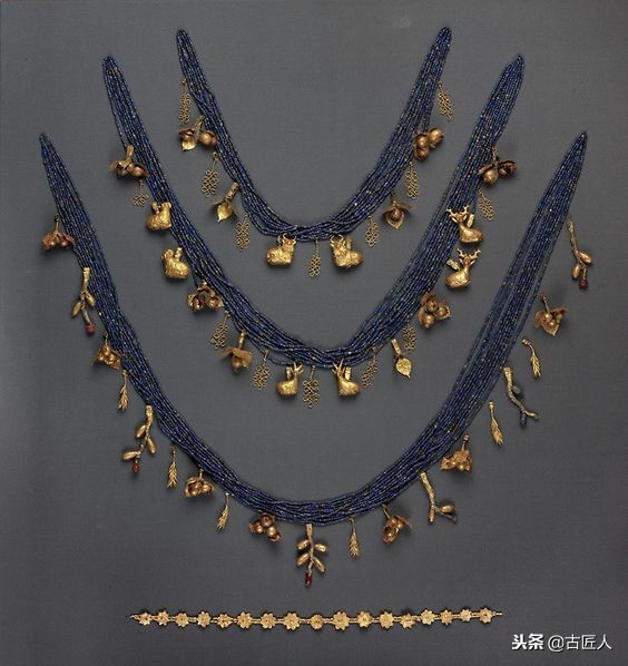 奢华珠宝图片,复古珍珠珠宝