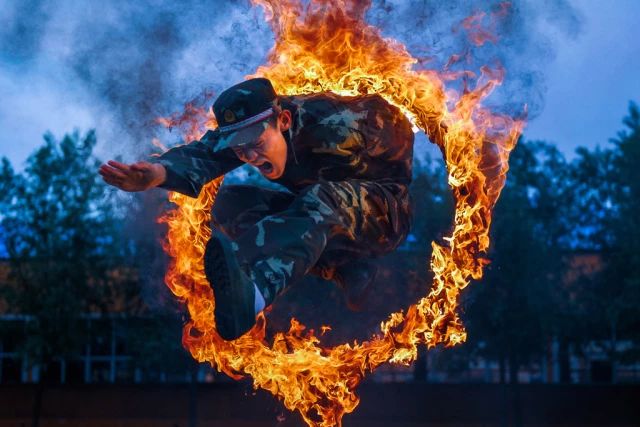 奥地利特伦伯超级摄影巡回展,奥地利超级摄影巡回展获奖作品