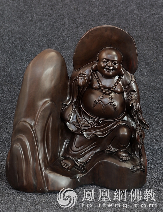 桐柏木雕博物馆龙的雕像,桐柏山木雕博物馆