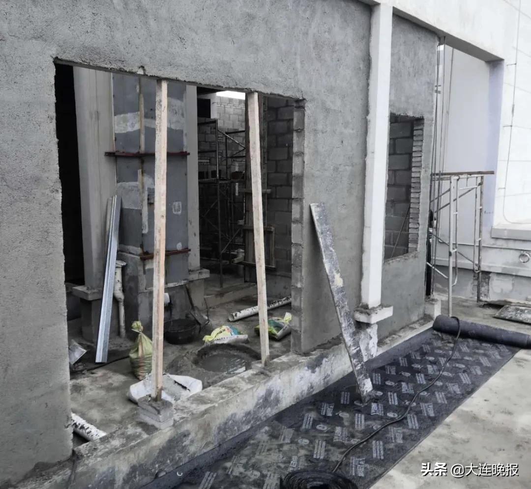 这栋居民楼，突然长个了！查