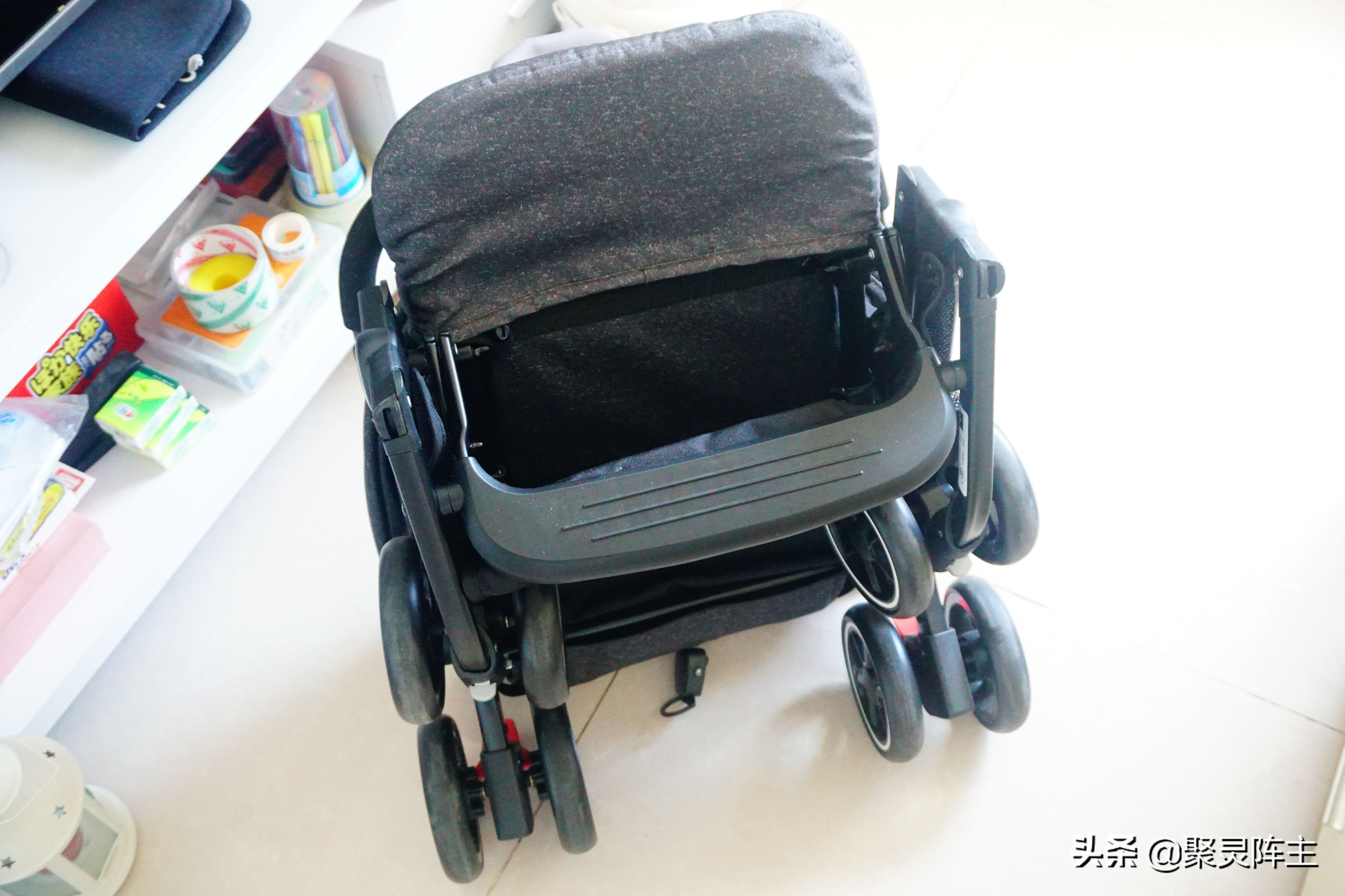 给你们推荐几款带娃必备大件好物,实用不鸡肋的8件带娃好物