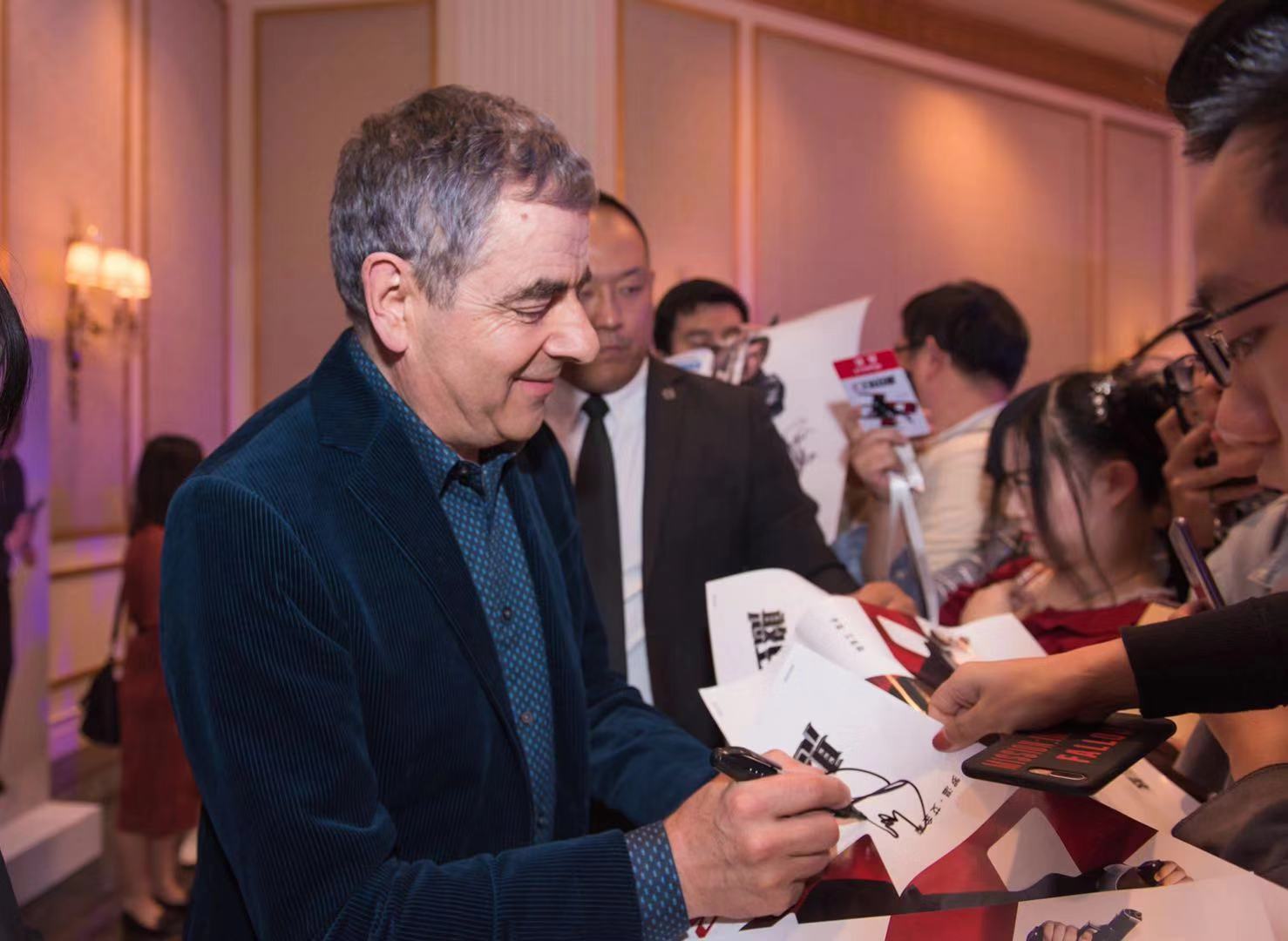 罗温艾金森憨豆特工中出现的车,罗温艾金森不再演憨豆特工