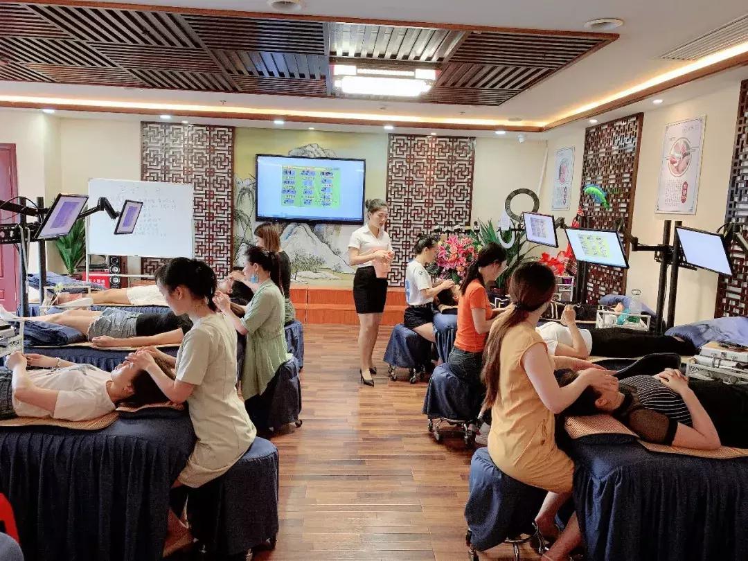 耳浴十分钟后需要清洗吗,耳浴消毒