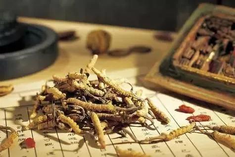 银屑病用药真的有用吗,银屑病纯中药治疗能彻底治愈吗