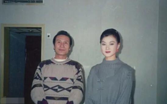 还记得唱《辣妹子》的*祖英宋**吗，她如今过得怎么样？