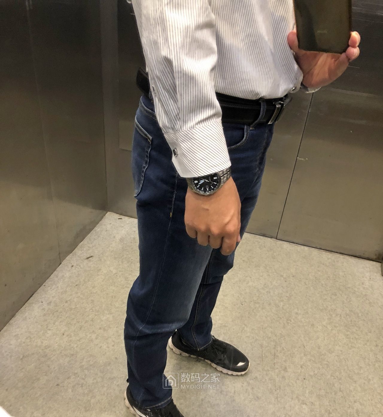 西铁城h145指针基准位置校正,西铁城光动能手表熊猫眼测评