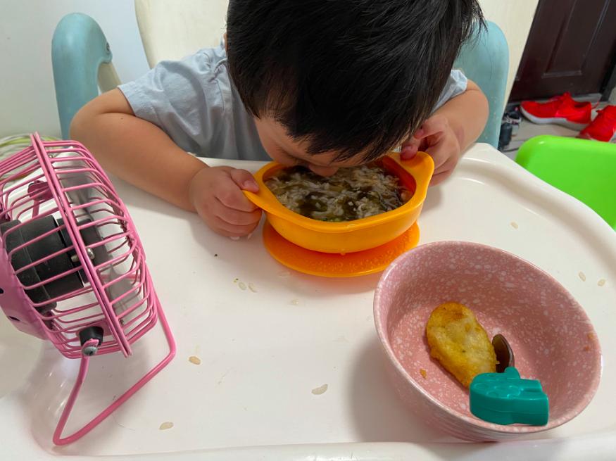 训练自主进食的宝宝餐具,婴儿自主进食餐具第一名