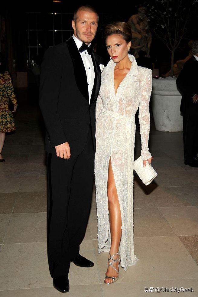 全球最牛鬼蛇神时尚盛典：盘点MetGala史上最惊天动地25个造型