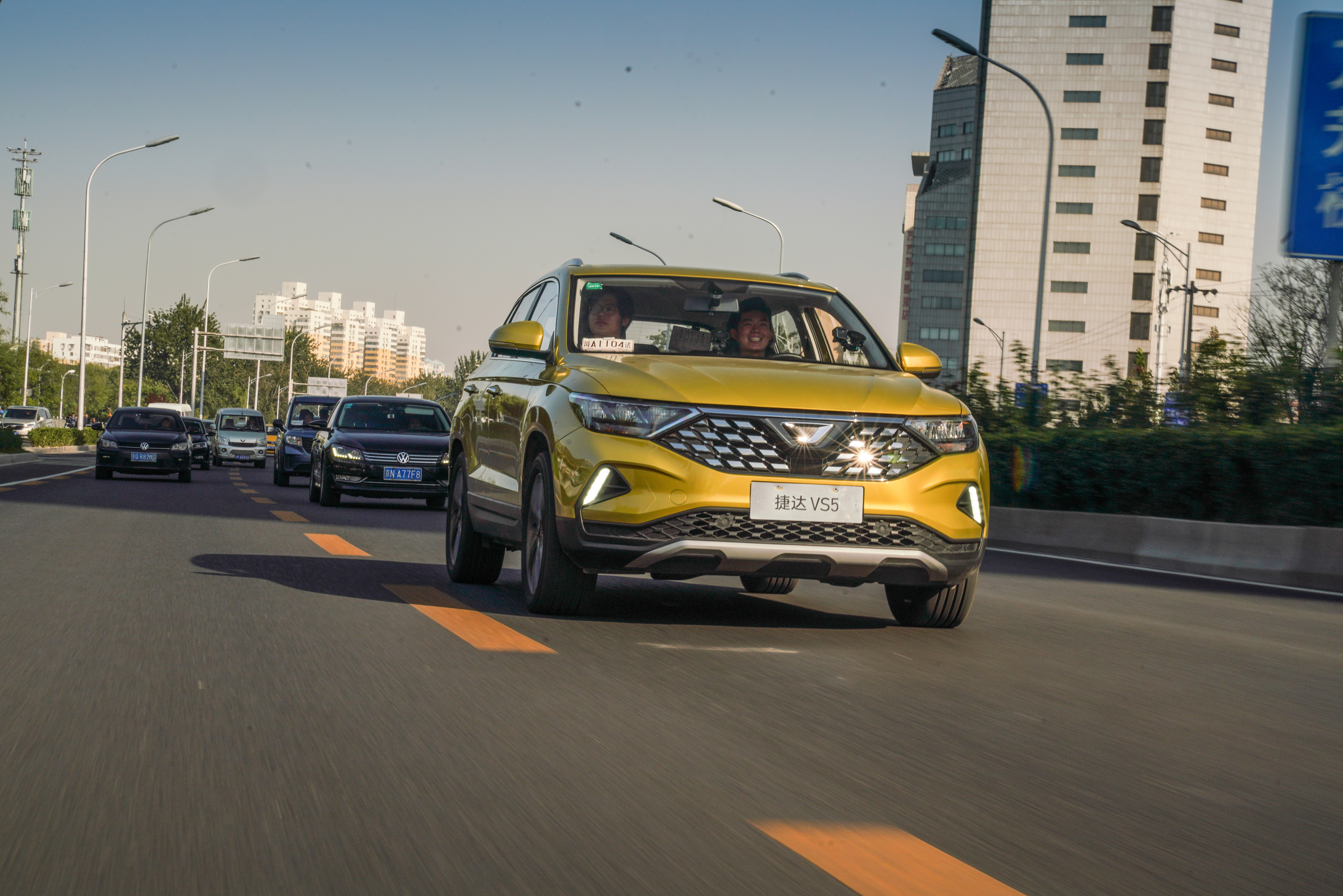 最详细的捷达vs5实车测评,大众捷达vs5自动悦享版上路多少钱