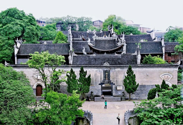 孤舟蓑笠翁钓零陵江雪？湘妃落泪落零陵斑竹？零陵还有多少惊喜？