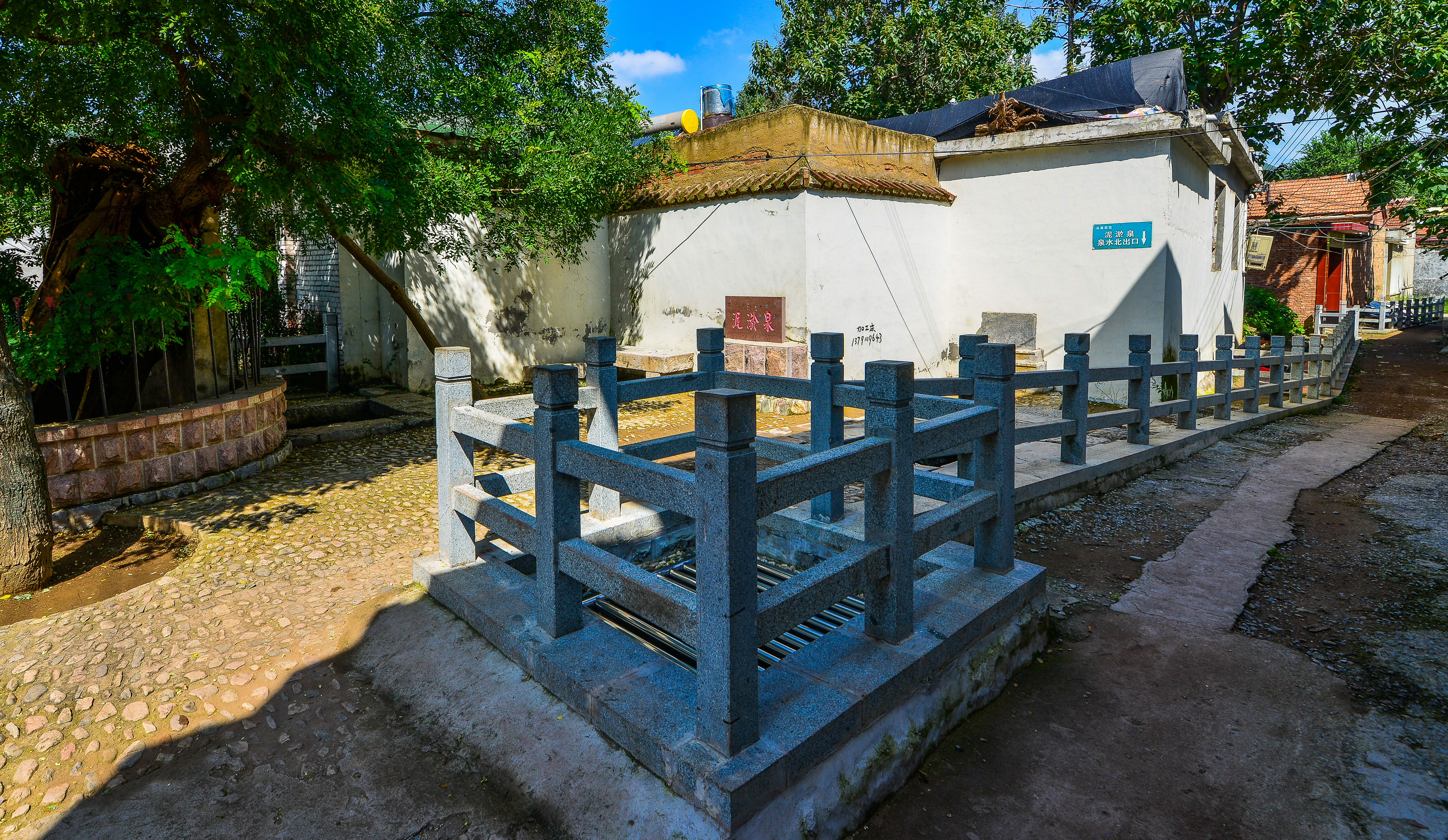 叮咚的泉水，迷人的风景，济南这个古村低调鲜为人识，却美得让人惊喜！