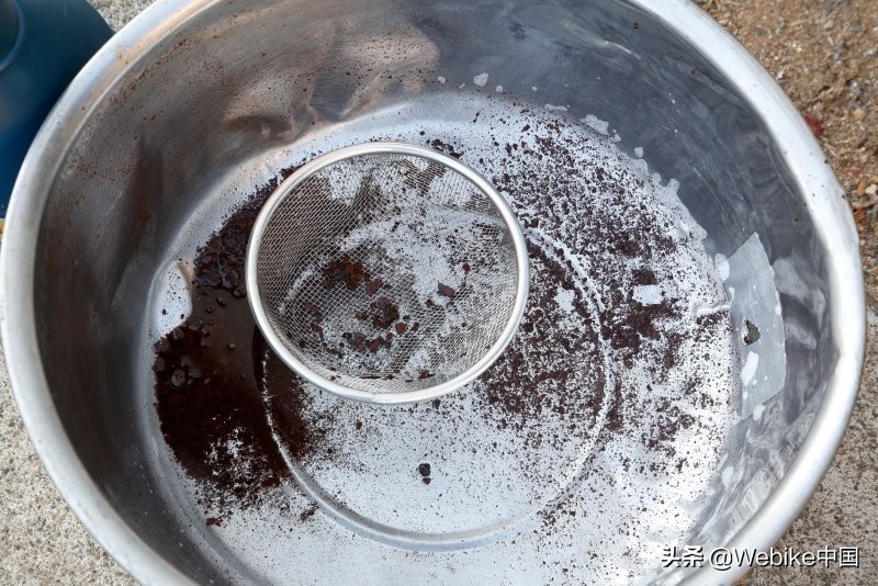 如何去除油箱铁锈,怎么除掉油箱里面的锈