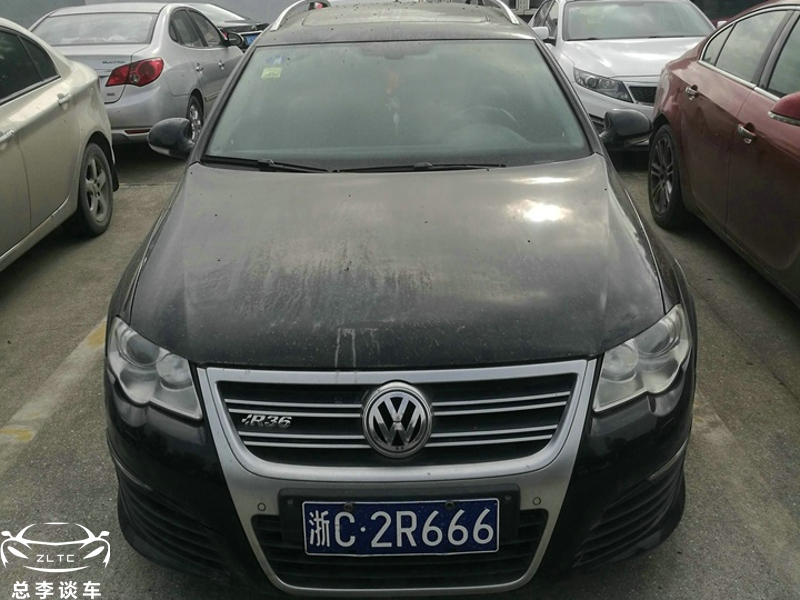 2009款大众R36拍卖，19人竞拍，成交价超2011款辉腾