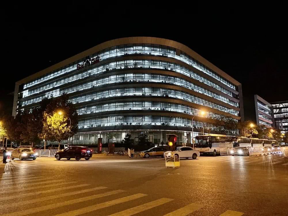 互联网行业35岁后做什么好,35岁互联网从业人员出路