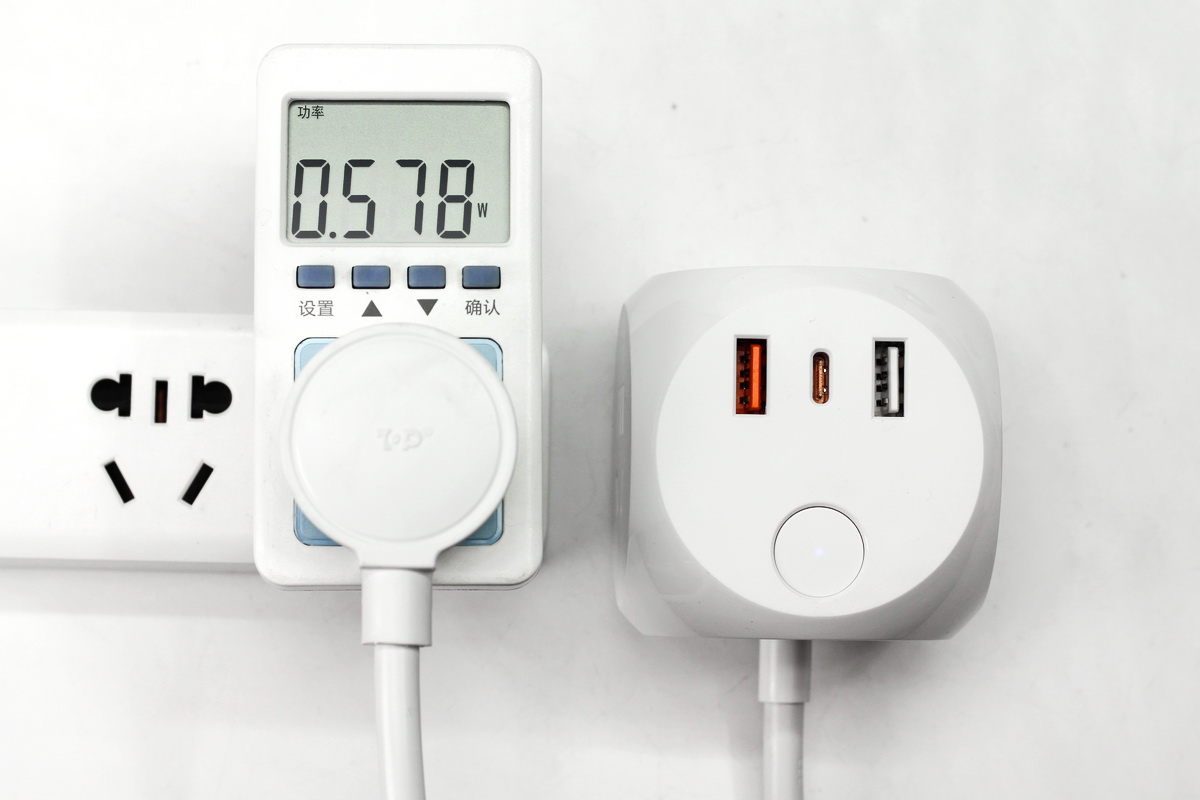 aigo爱国者魔方插座,aigo爱国者充电宝22.5