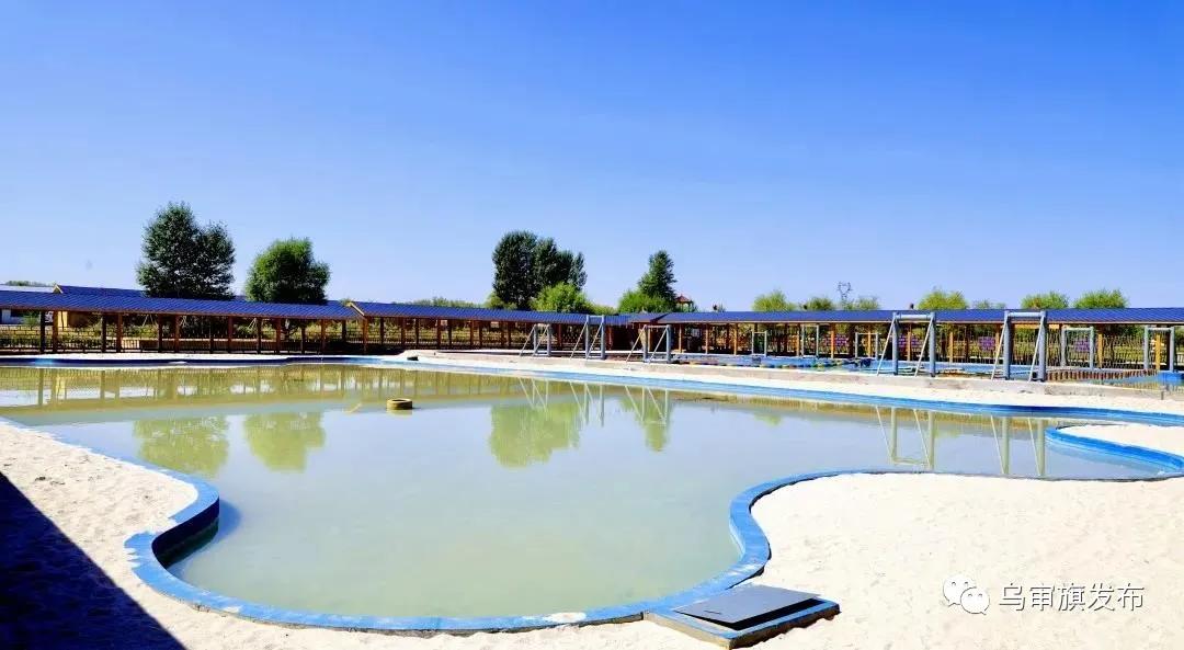 夏日周末亲子活动抓鱼,农家乐抓鱼亲子活动