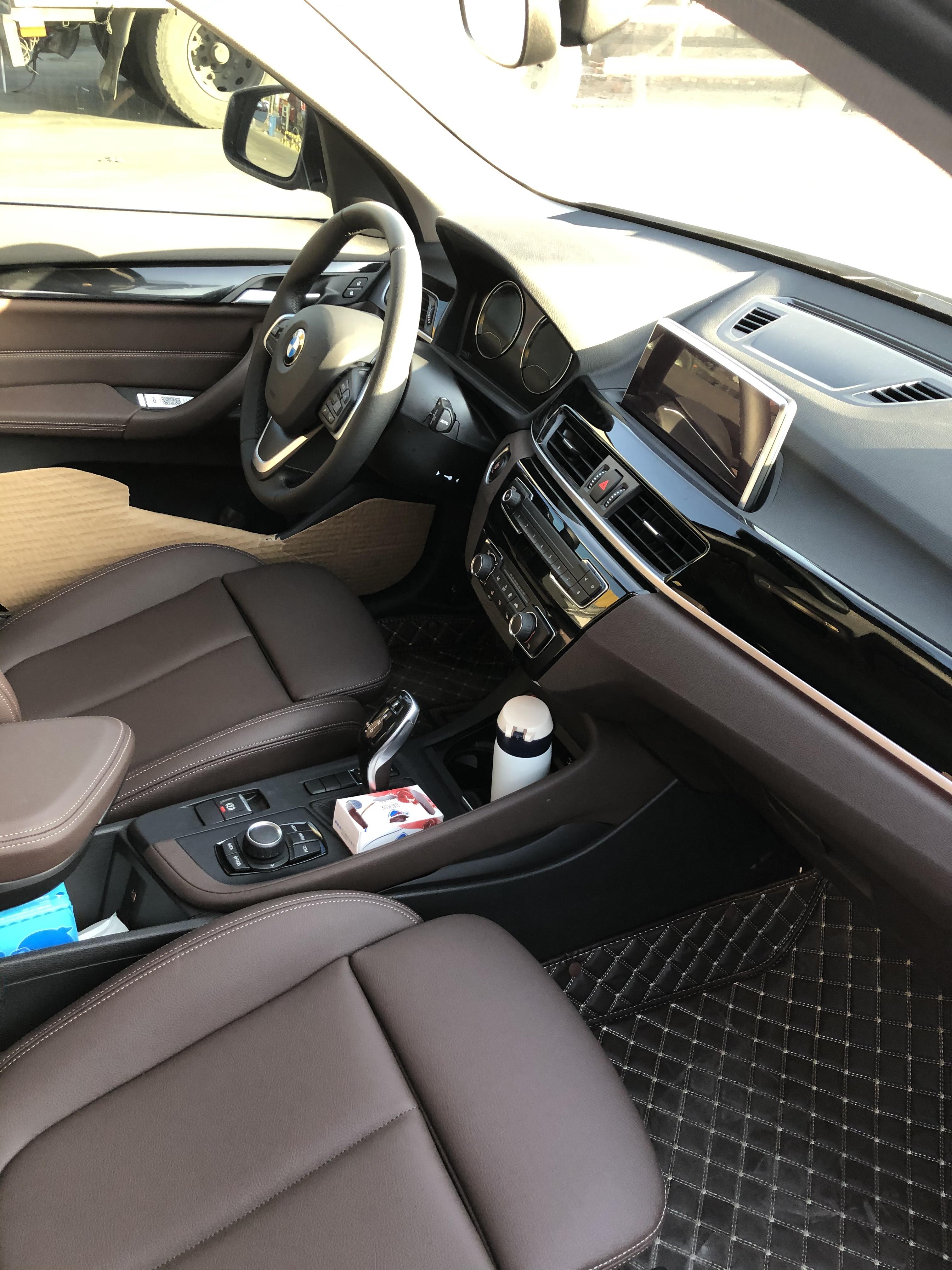 为什么说宝马x1性价比高,新款宝马x1为什么很少人买