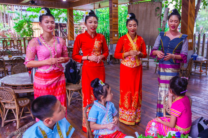 傣族园都有什么玩的,傣族古镇孔雀宴