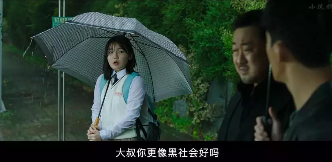 一部警察破案的电视剧老片子,警察靠指甲破案的悬疑片