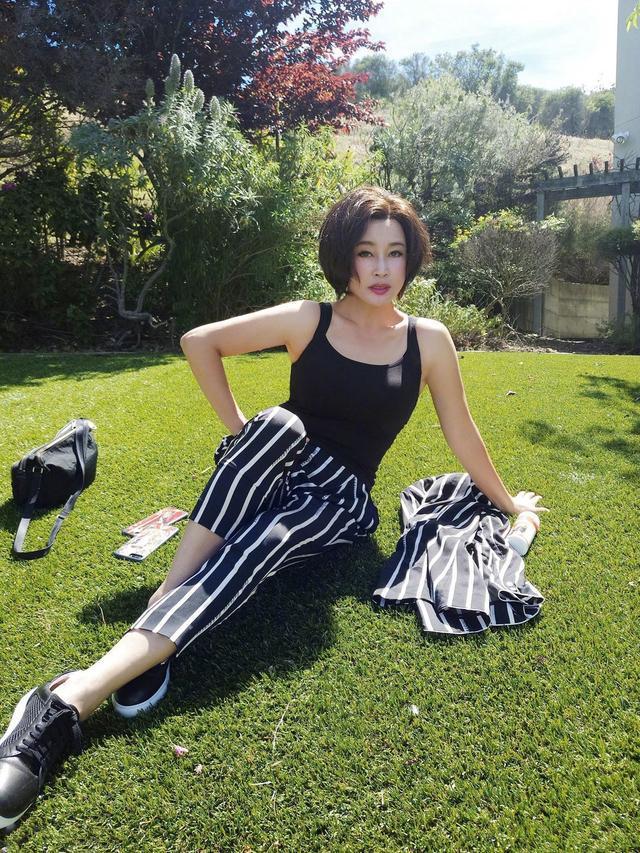 刘晓庆的身材有多好,刘晓庆30岁的身材