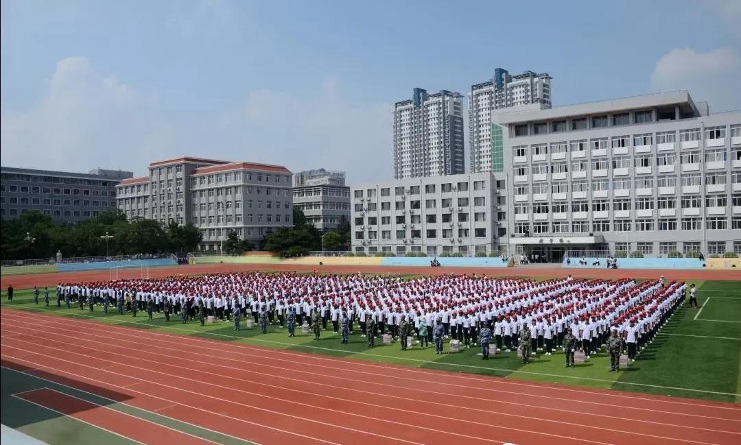 辽宁省普通高级中学（二十二）渤海大学附属高级中学