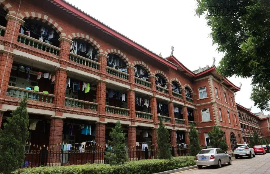 寻梦云水谣，探访福建南靖土楼，漫步厦门大学