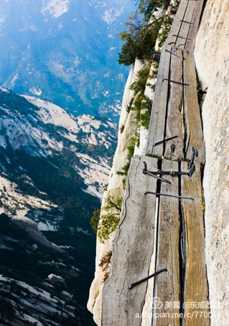 恐怖悬崖栈道挑战,挑战最恐怖玻璃栈道