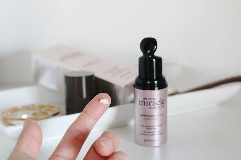 48岁贾静雯态势惊艳美貌依旧,贾静雯如何保持自己的颜值和身材