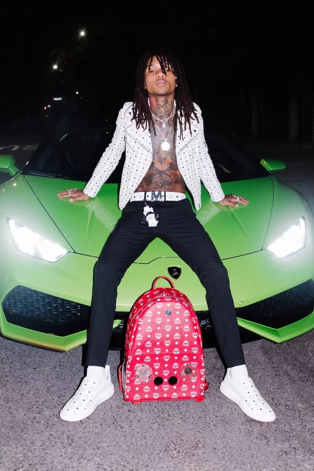 从濒临倒闭到年营收25万,从濒临倒闭到市值266亿