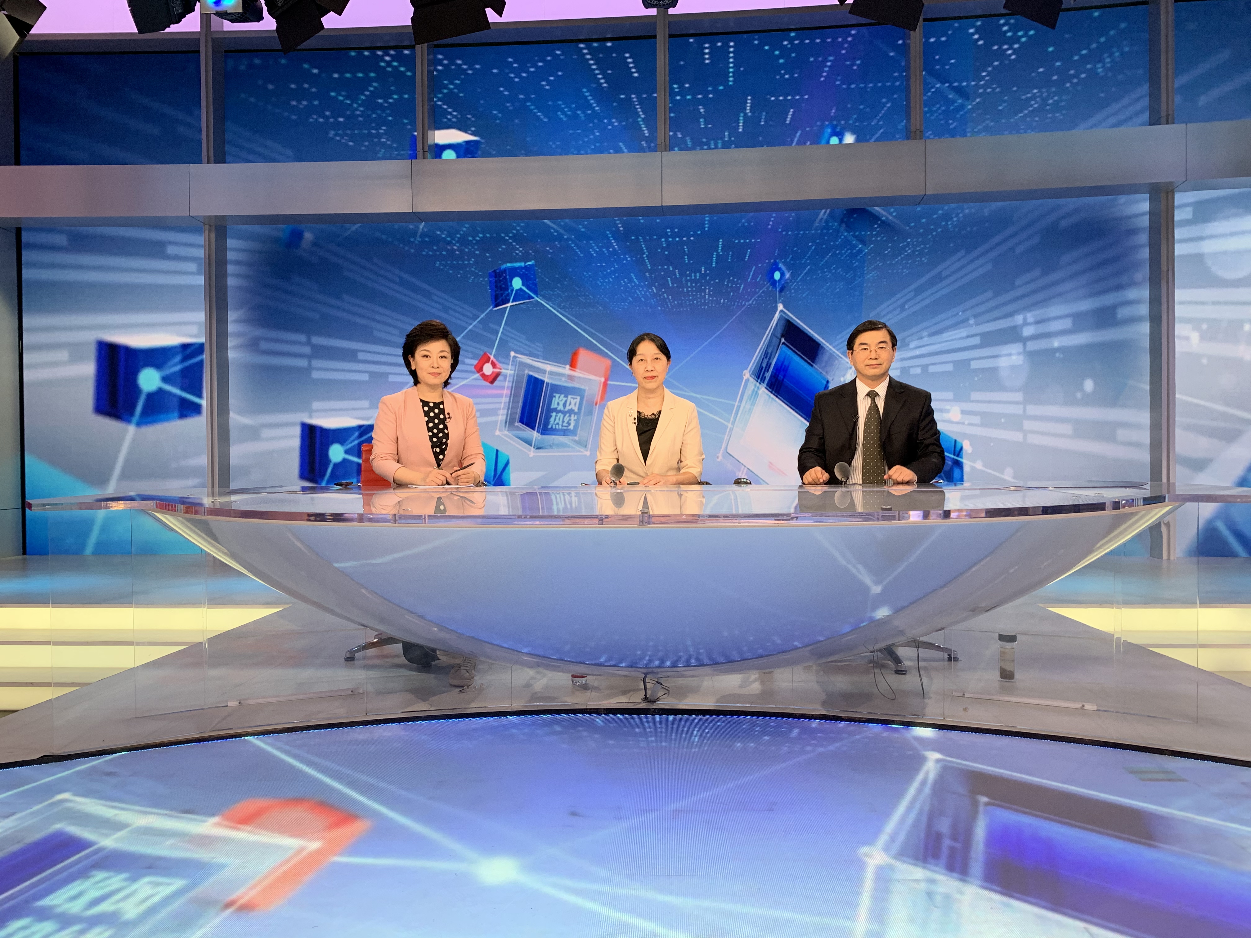 司法局法律服务体系建设情况,基层法律服务建设方面