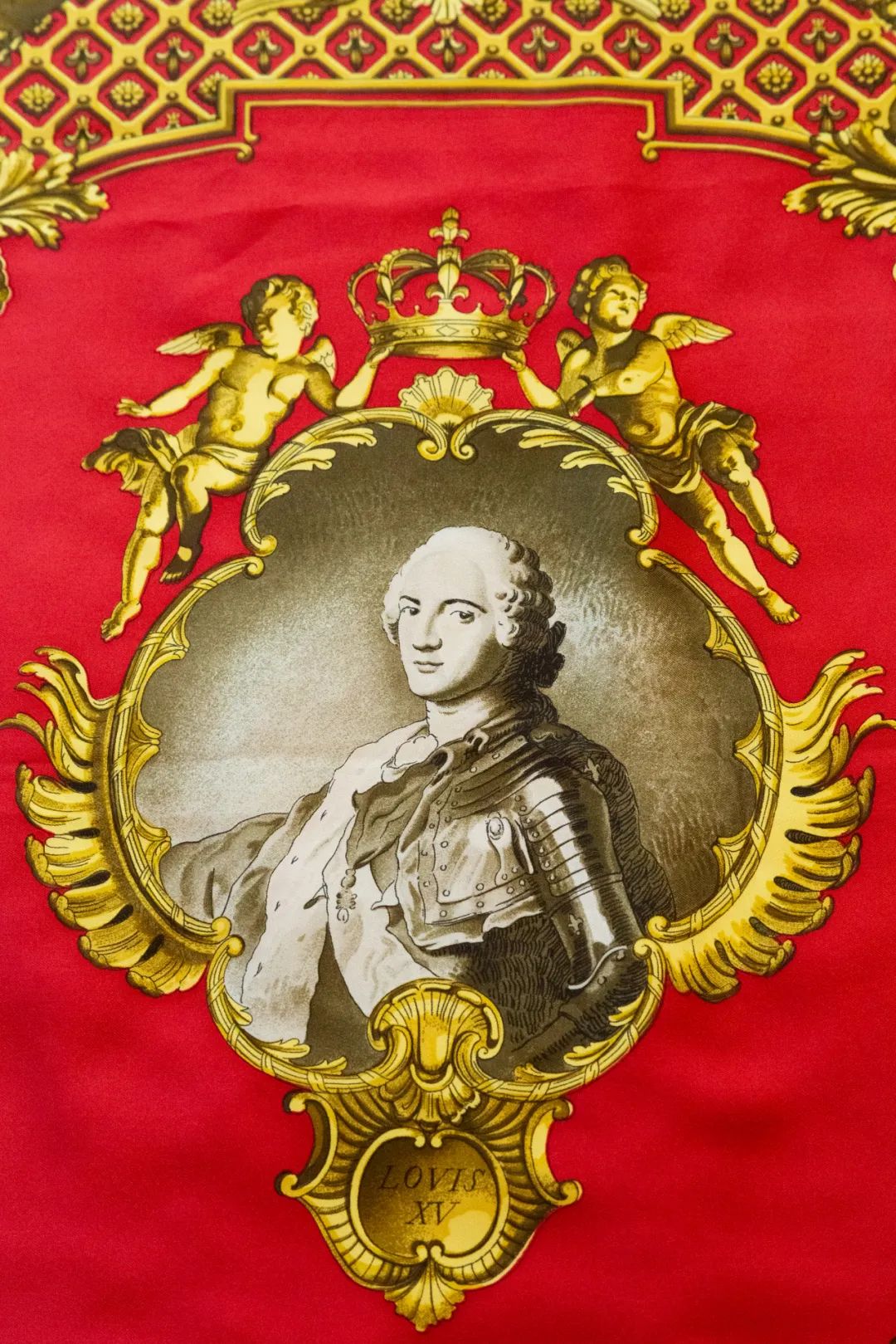 爱马仕丝巾经典款推荐,最热销款爱马仕丝巾