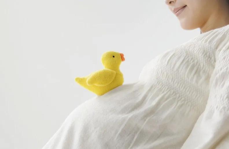 孕妇乙肝检查全都是阴性,孕妇乙肝携带者会传染给孩子吗