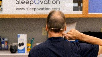 颈椎病引起的手指关节疼痛僵硬,颈部僵硬按一下很舒服