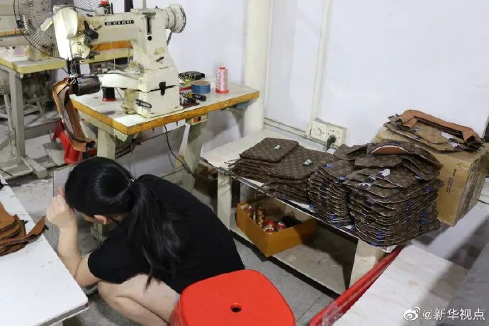 迪拜买的名牌包是正品吗,迪拜包真假