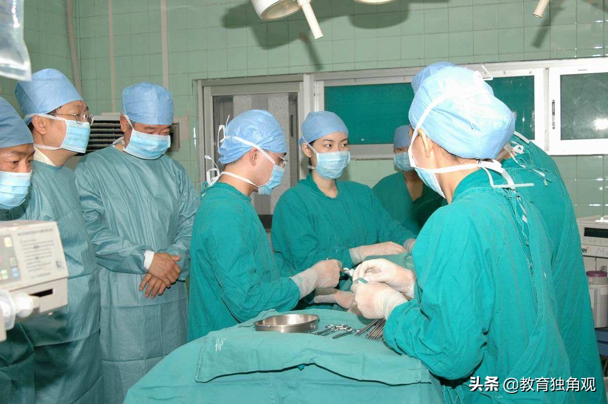 临床医学共有几种学制,临床医学学制怎么选