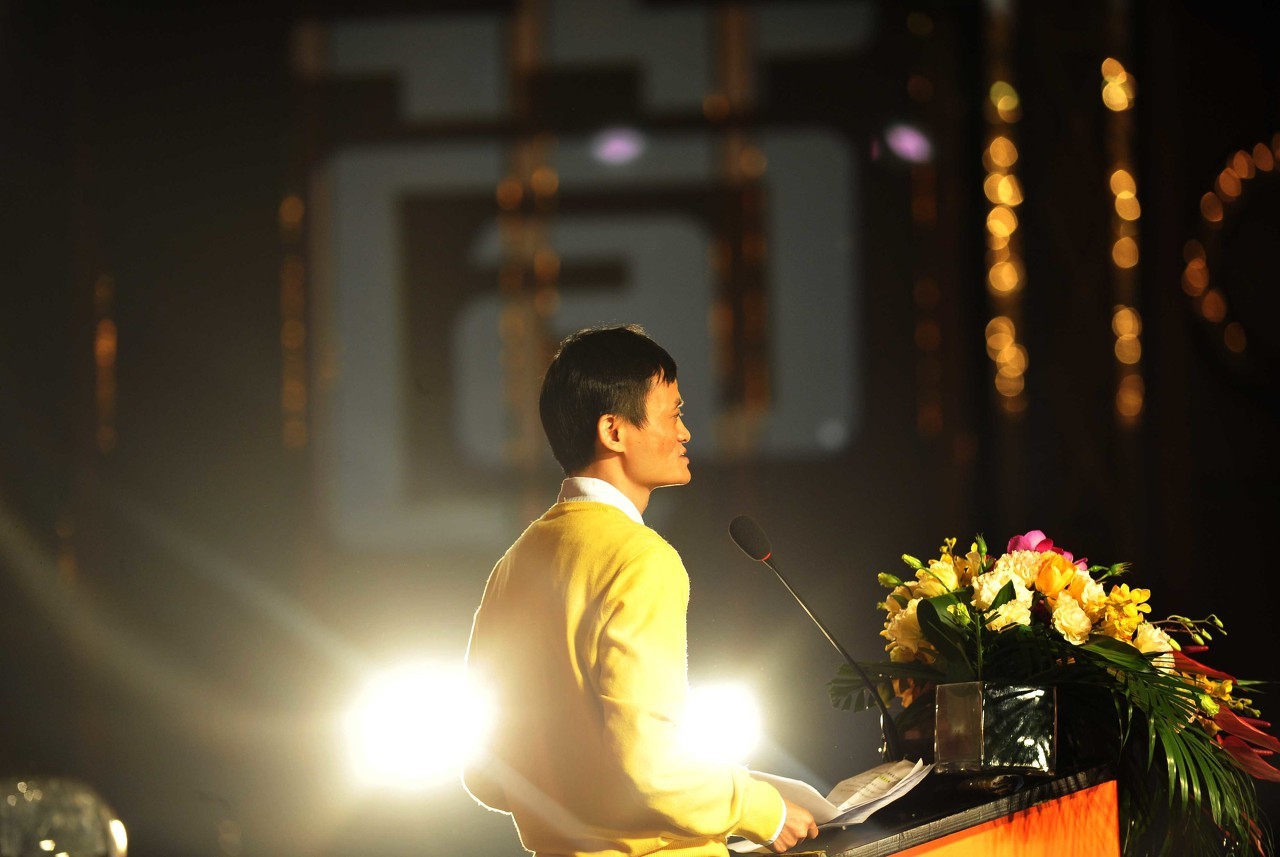 清朝商人胡雪岩人生简历,清朝首富胡雪岩的家