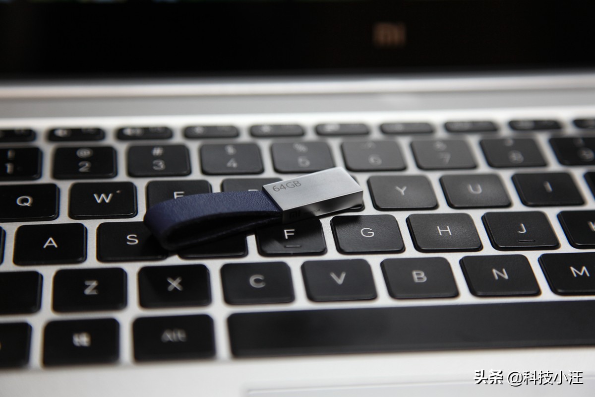 u盘迷你挂绳,u盘挂绳迷你