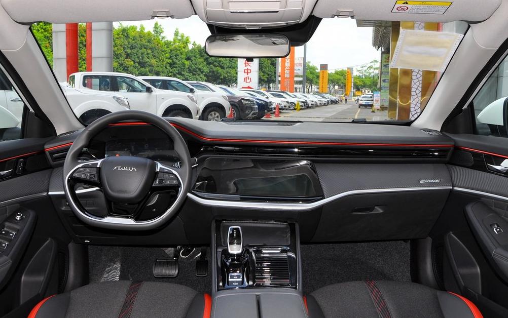 奕炫maxpk朗逸1.4280tsi,朗逸和奕炫max安全性能