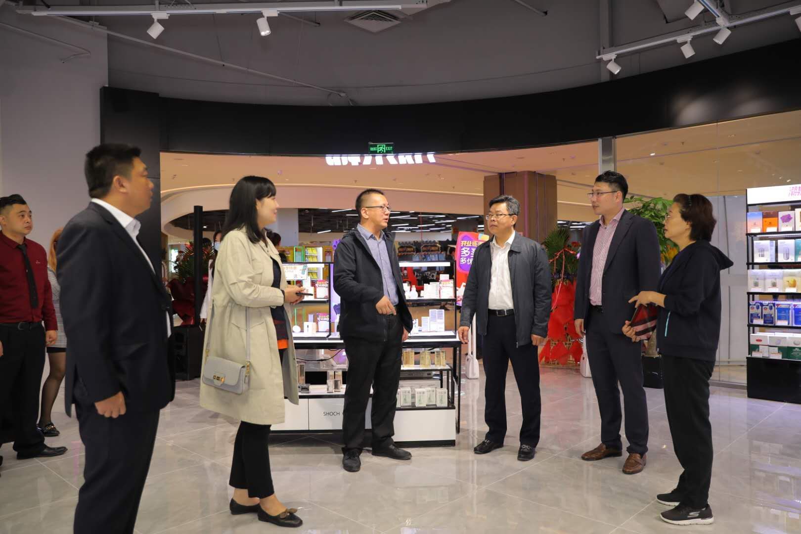 全球跨境商品体验馆 (家门口跨境体验店)