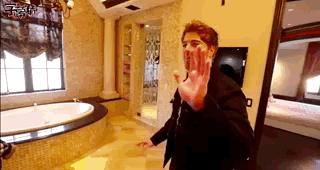 美国网红购豪宅,美国网红买下一万平城堡