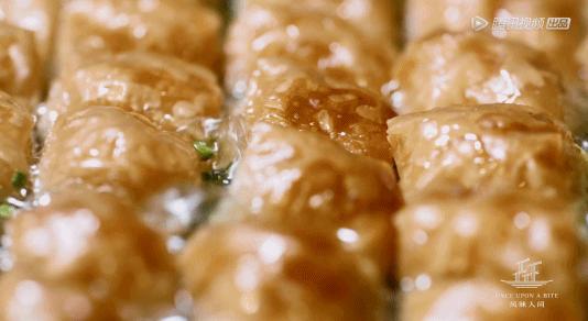 全程舔屏，开播就飙到9.4分，全中国最懂吃的那个男人又来了