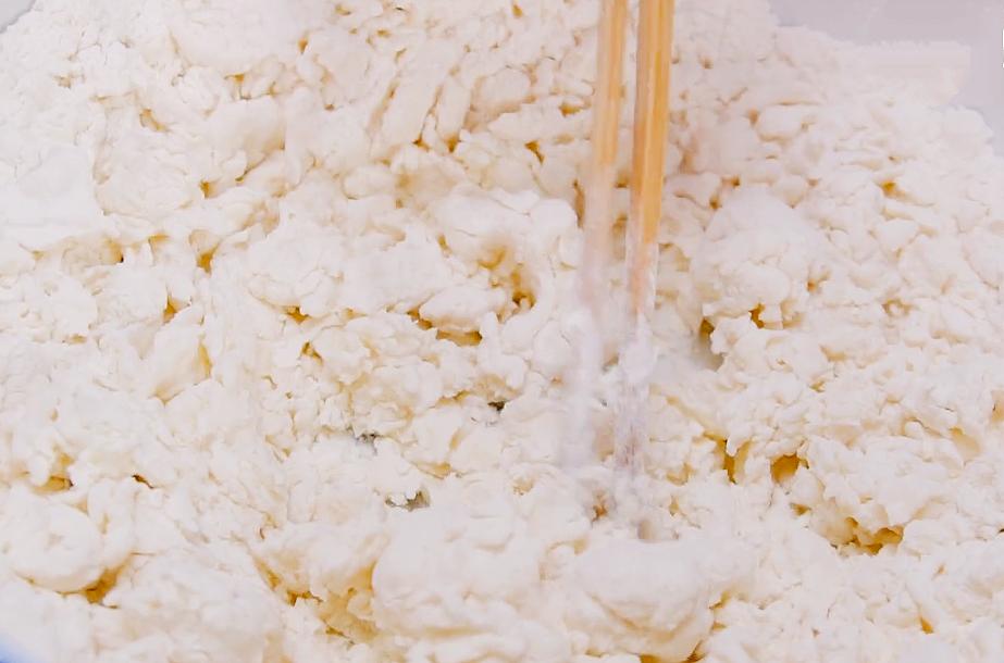 烙单饼最软最简单的方法,家常单饼的烙法