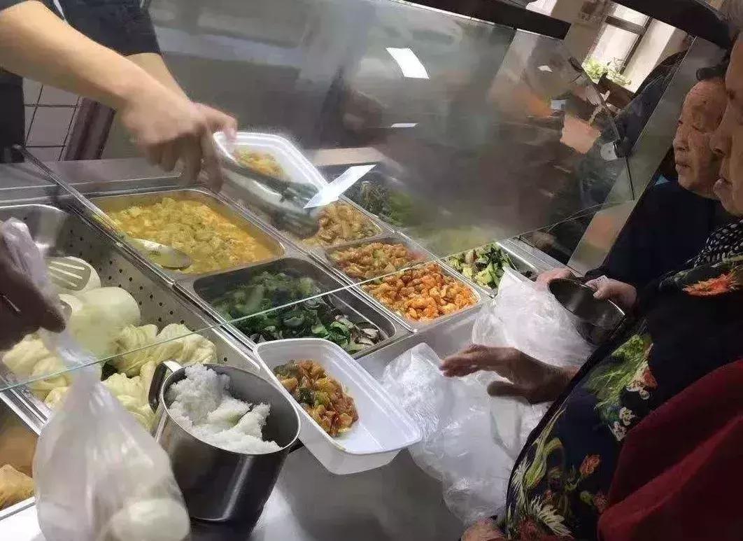 爸妈老了，你又太忙！大连这些“社区食堂”管饭喽！