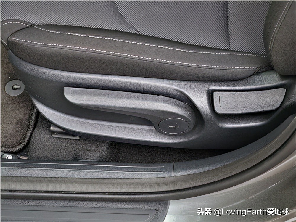 新款赛拉图起亚内饰,2023款起亚赛拉图试驾视频