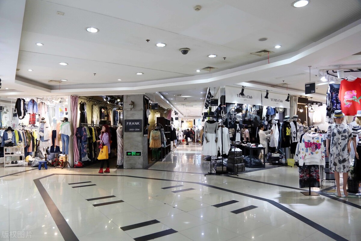 开店创业需要关注哪些事项,年轻人开店创业怎么进货