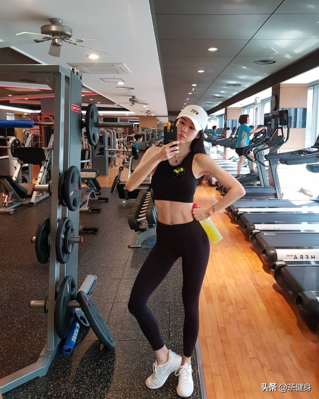 10分钟暴汗消除侧腰赘肉,瘦腰腹赘肉床上动作